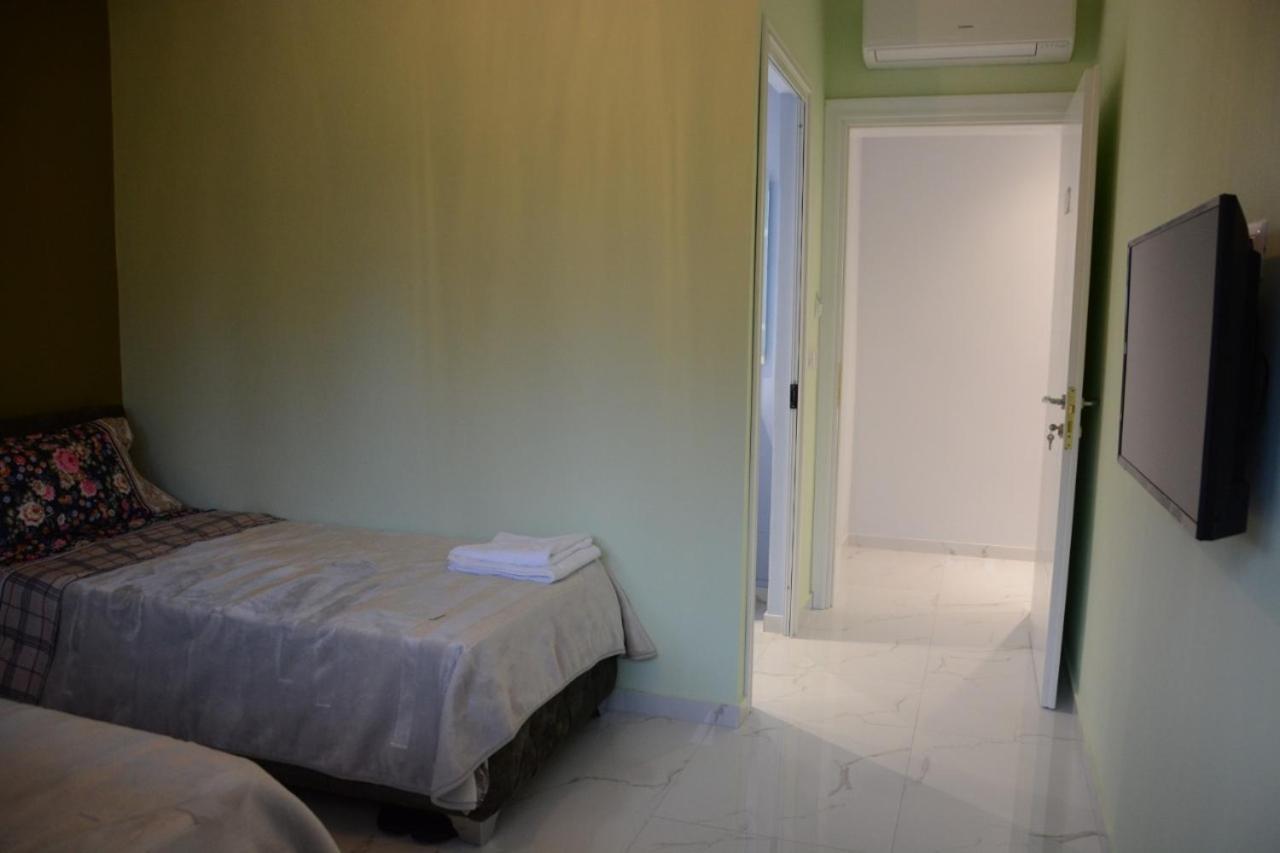 Royal Hotel Peshkopi Albania 외부 사진