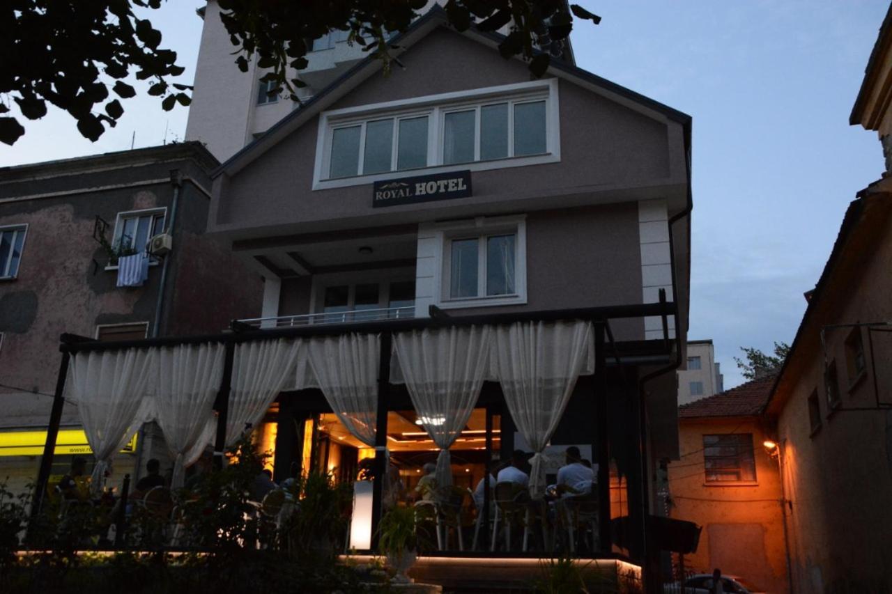 Royal Hotel Peshkopi Albania 외부 사진